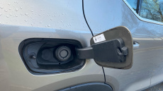 Volvo Xc40 2.0 B4P Inscription 5dr AWD Auto Petrol Estate